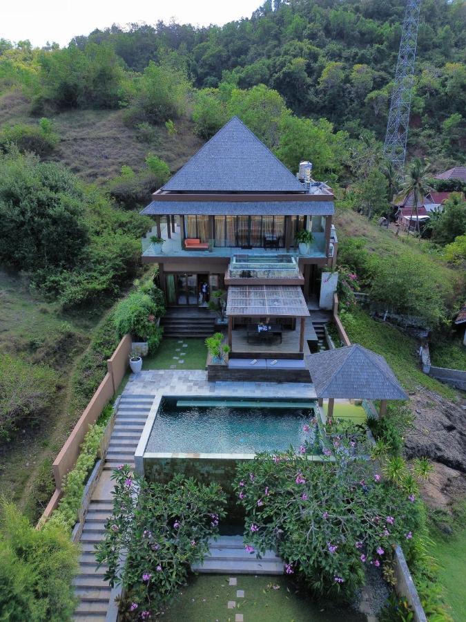 Villa Mandalika Lombok Kuta  ภายนอก รูปภาพ