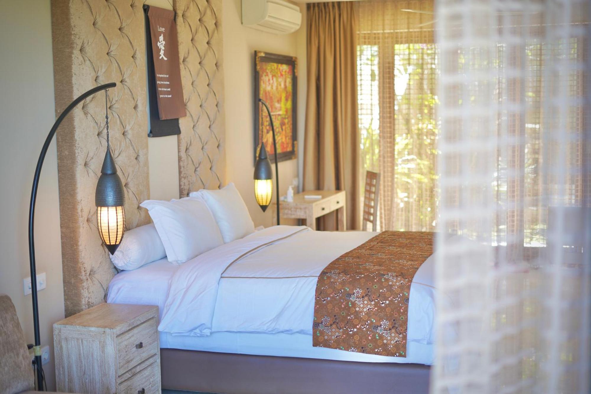 Villa Mandalika Lombok Kuta  ภายนอก รูปภาพ